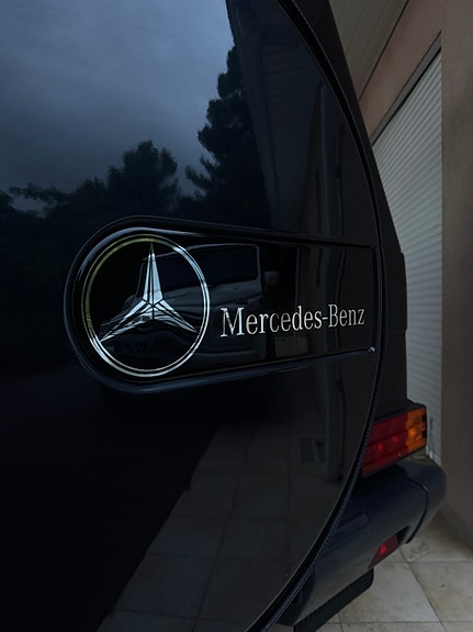 Mercedes-Benz G320 6 of 14