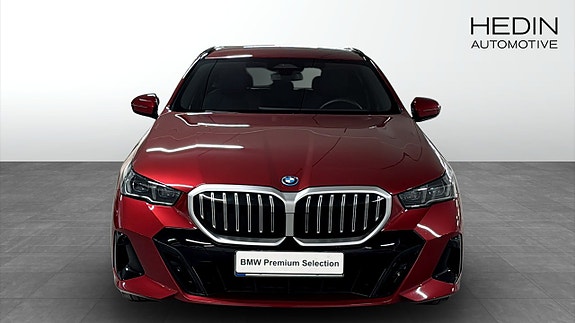 BMW 530e 8 of 12