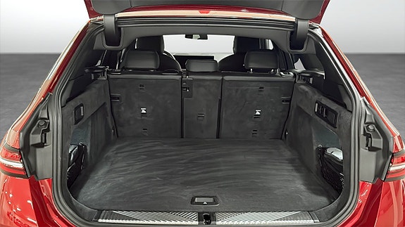 BMW 530e 10 of 12