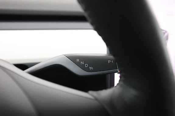 Tesla Model 3 29 of 30