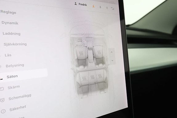 Tesla Model 3 21 of 30
