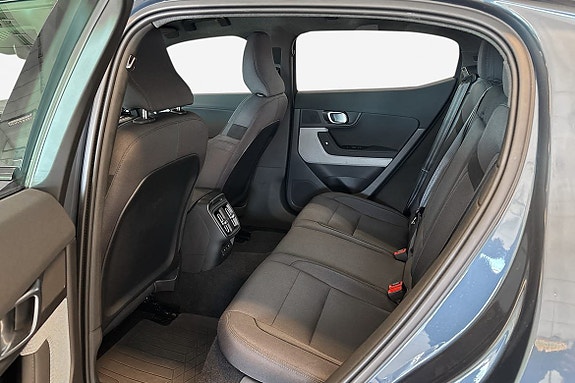 Polestar 2 12 of 30