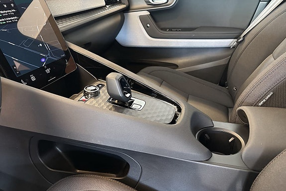 Polestar 2 21 of 30