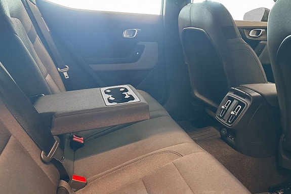 Polestar 2 20 of 30