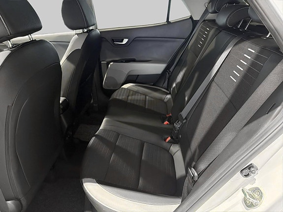 Kia Stonic 9 of 14