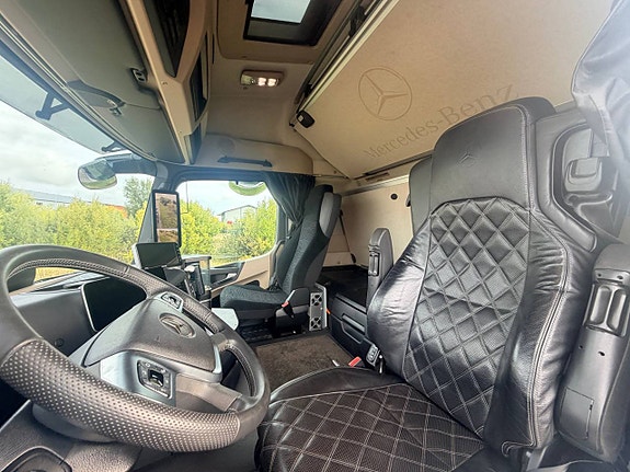 Mercedes-Benz Actros 2853 6 of 12
