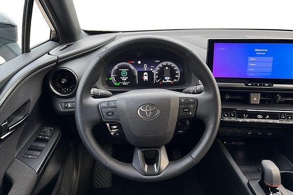 Toyota C-HR 10 of 21
