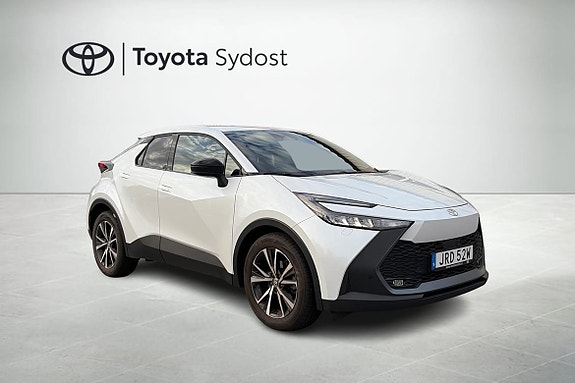 Toyota C-HR 19 of 21
