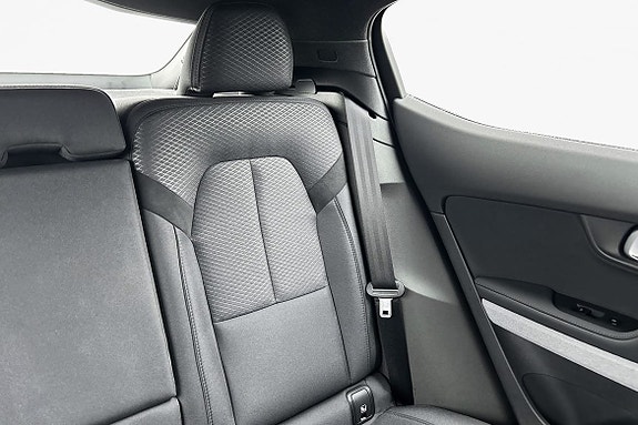 Polestar 2 15 of 16