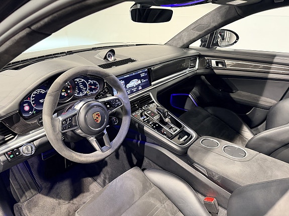 Porsche Panamera GTS 14 of 30