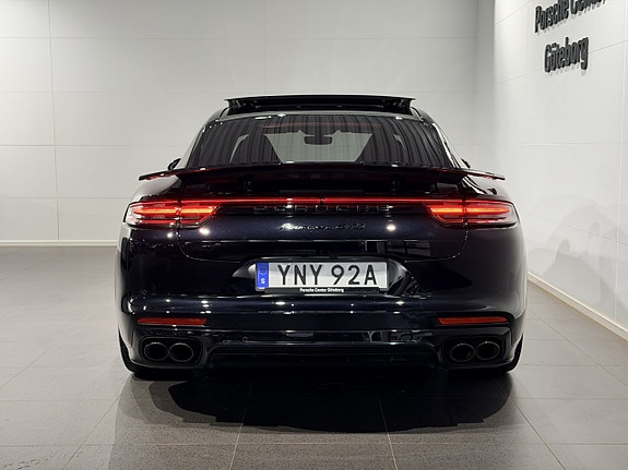 Porsche Panamera GTS 7 of 30