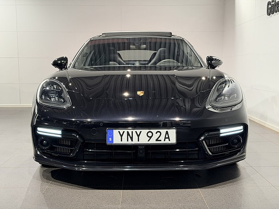 Porsche Panamera GTS 3 of 30
