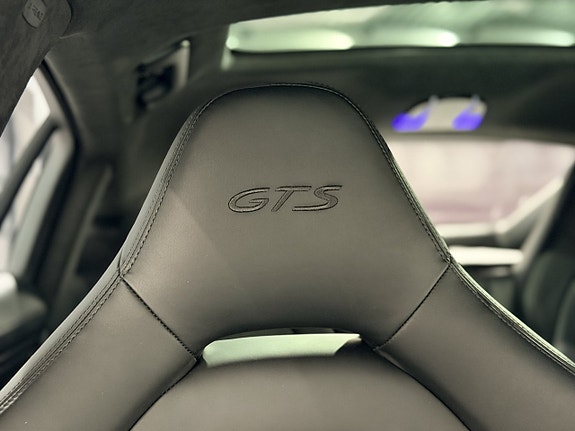 Porsche Panamera GTS 29 of 30