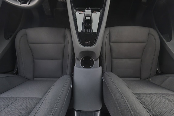 Polestar 2 14 of 26
