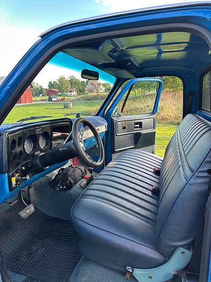 Chevrolet K10 10 of 14