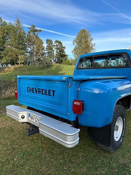 Chevrolet K10 8 of 14