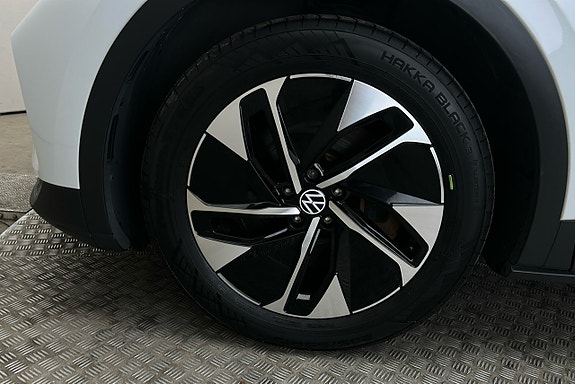 Volkswagen ID.4 12 of 24