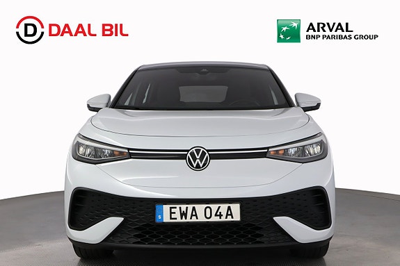 Volkswagen ID.5 2 of 25