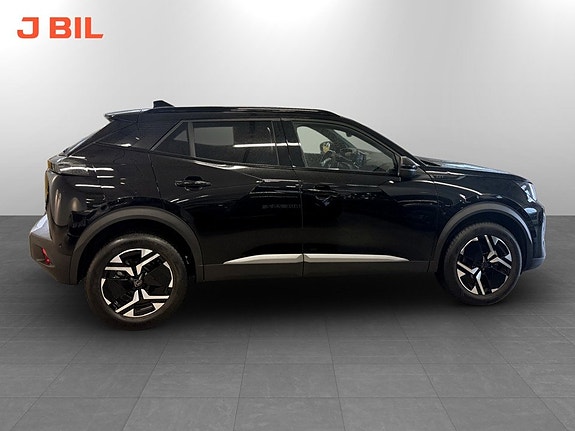 Peugeot 2008 13 of 15