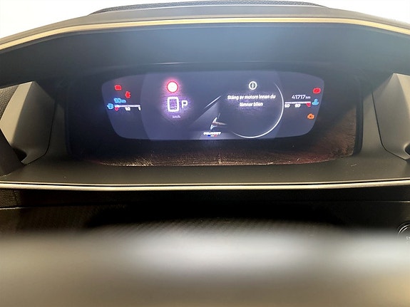 Peugeot 2008 8 of 15