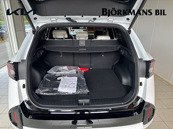 Kia Sportage 14 of 14