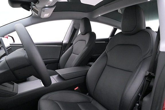 Tesla Model 3 8 of 27