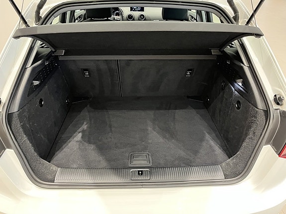 Audi A3 6 of 9