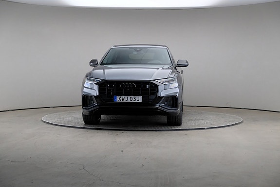Audi Q8 3 of 30