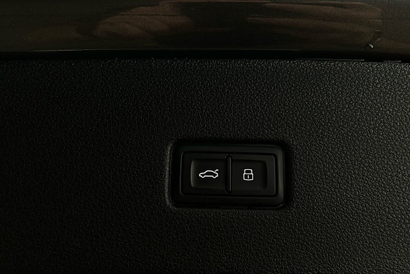 Audi Q8 15 of 30