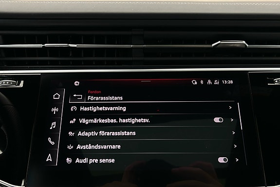 Audi Q8 26 of 30