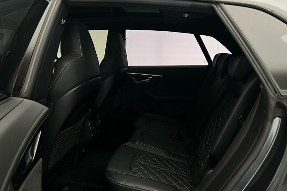 Audi Q8 13 of 30