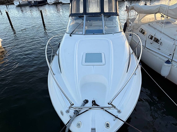 Bayliner 245 Ciera – 2004 | Volvo Penta KAD 32 2 of 12