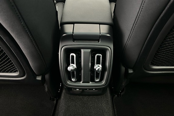 Polestar 2 25 of 30