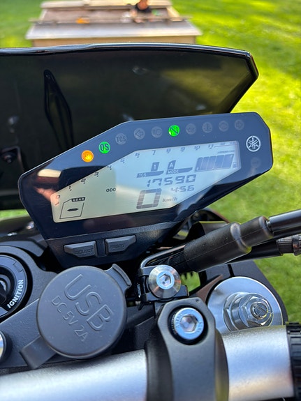 Yamaha MT-09 5 of 6