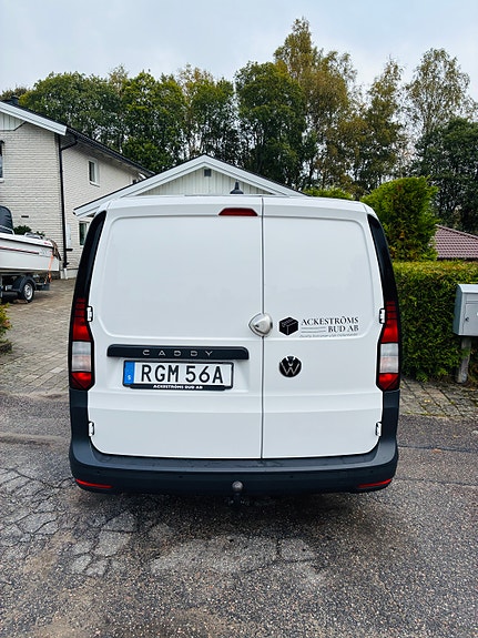 Volkswagen Caddy Maxi 3 of 7