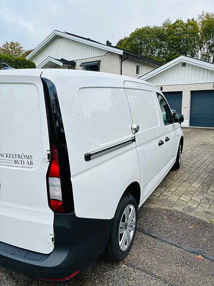 Volkswagen Caddy Maxi 4 of 7