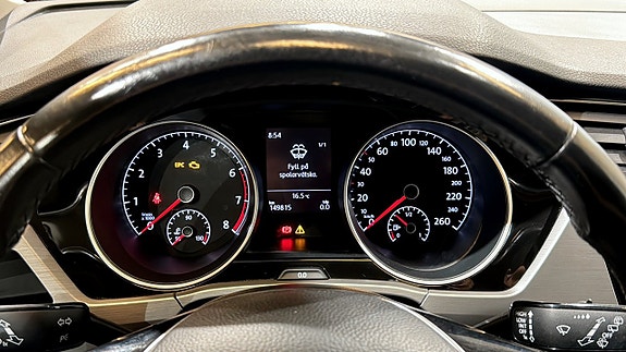 Volkswagen Touran 19 of 19