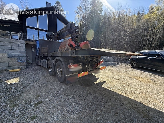 SCANIA P400LB6X2*4HNA Kranväxlare med flak och skopa 6 of 27