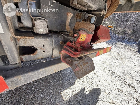 SCANIA P400LB6X2*4HNA Kranväxlare med flak och skopa 22 of 27