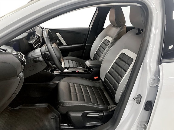 Citroen C4 4 of 17
