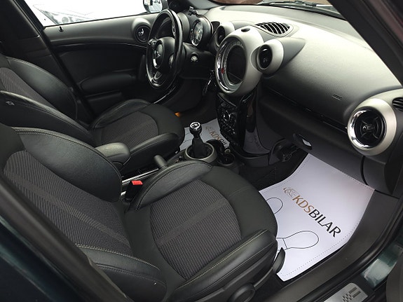 MINI Countryman Cooper S 7 of 13