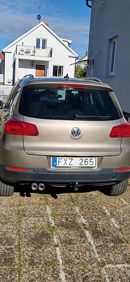 Volkswagen Tiguan 5 of 10