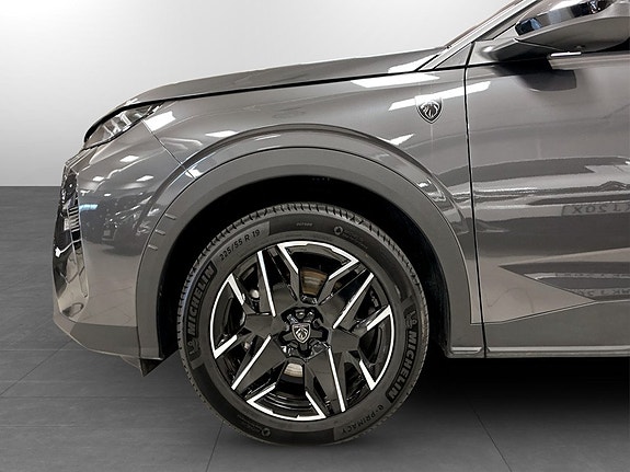 Peugeot 5008 17 of 19