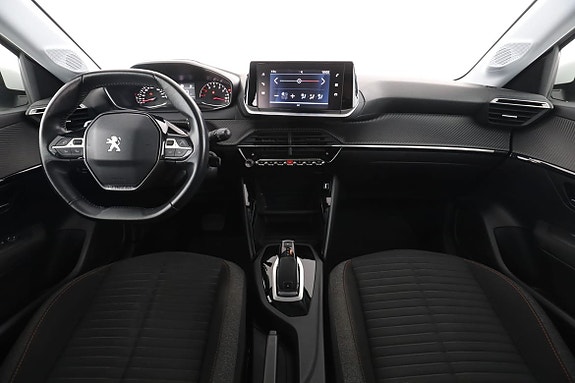 Peugeot 208 13 of 30