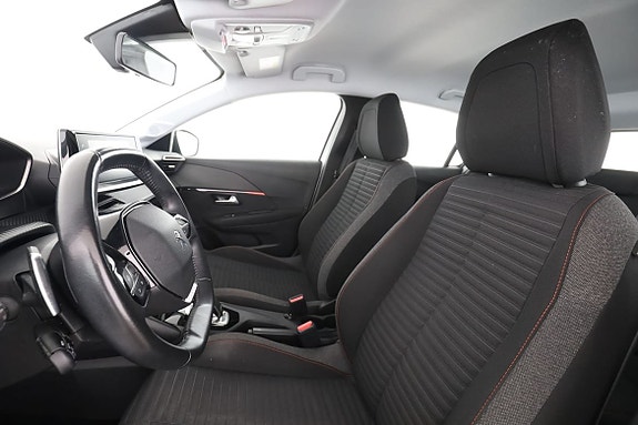 Peugeot 208 11 of 30