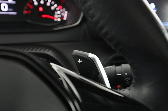 Peugeot 208 28 of 30