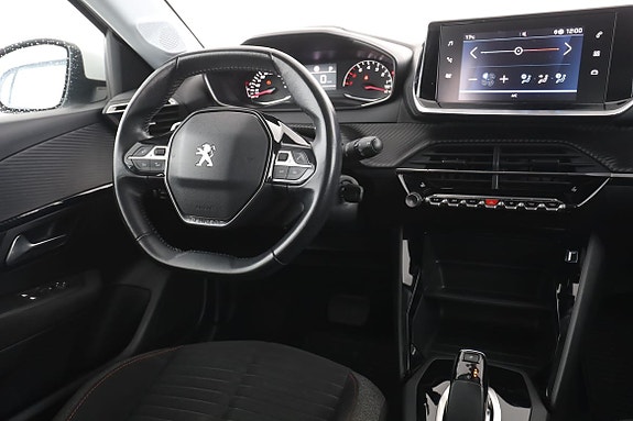 Peugeot 208 14 of 30