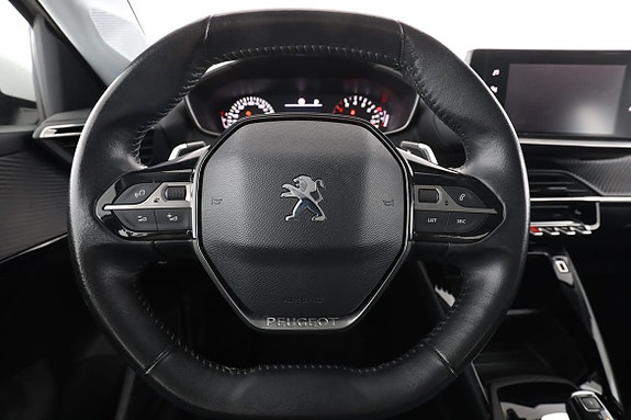 Peugeot 208 19 of 30