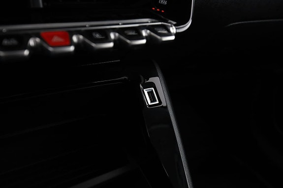 Peugeot 208 25 of 30