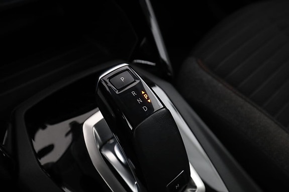 Peugeot 208 26 of 30